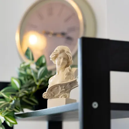 Unirii Old Delux With Terace *