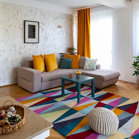 Unirii Old Delux With Terace Apartman