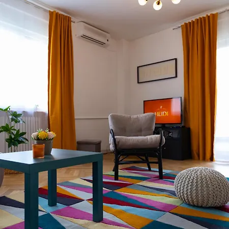 Unirii Old Delux With Terace Apartman